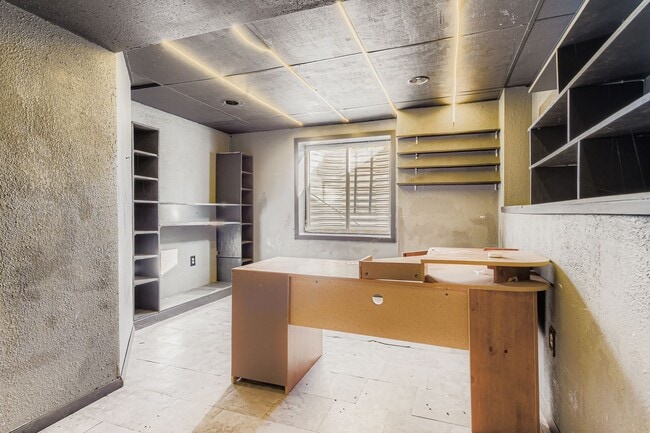 Building Photo - 10382 S Ravenswood Ln