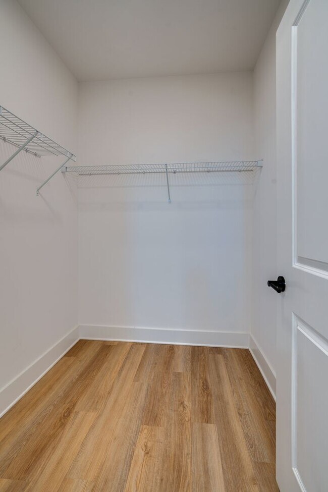 Building Photo - Madison new construction in gated community, pet friendly, 2 car garage, $500 off first month's rent