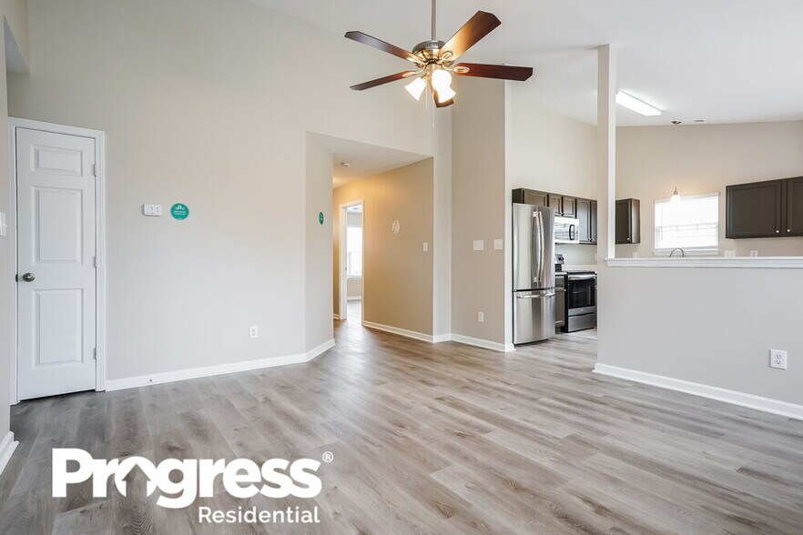 Building Photo - 4205 Springfield Creek Dr