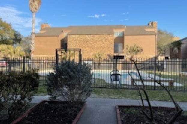 Building Photo - 7122 Premont Dr