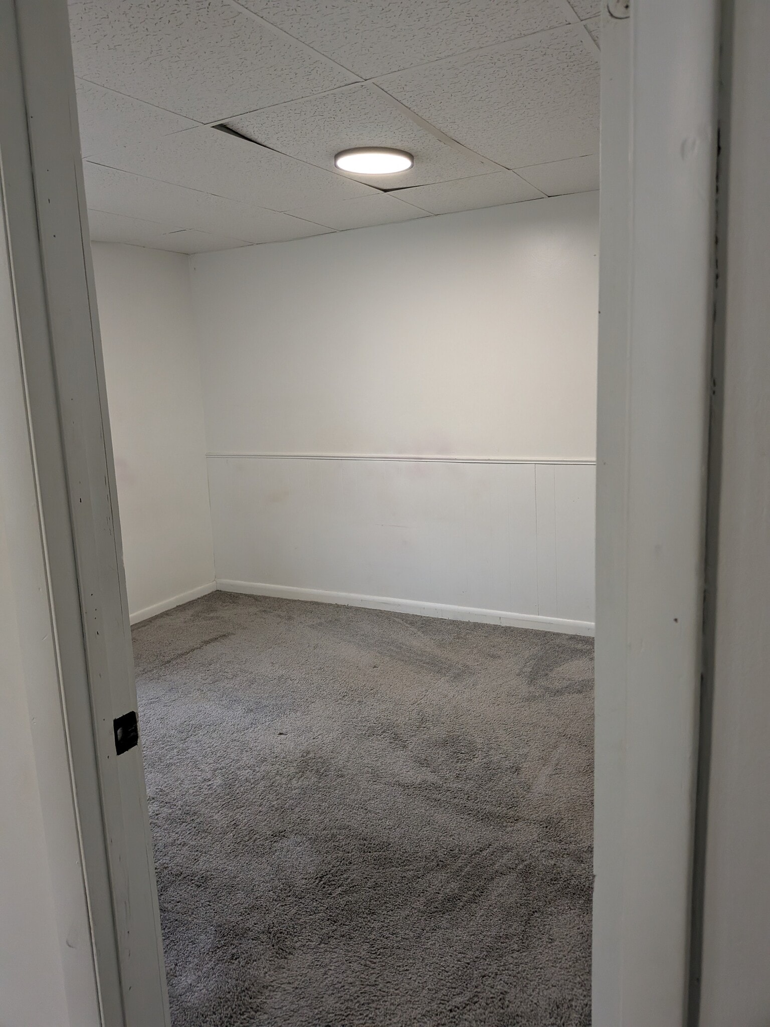 Building Photo - 65 E Stevens St