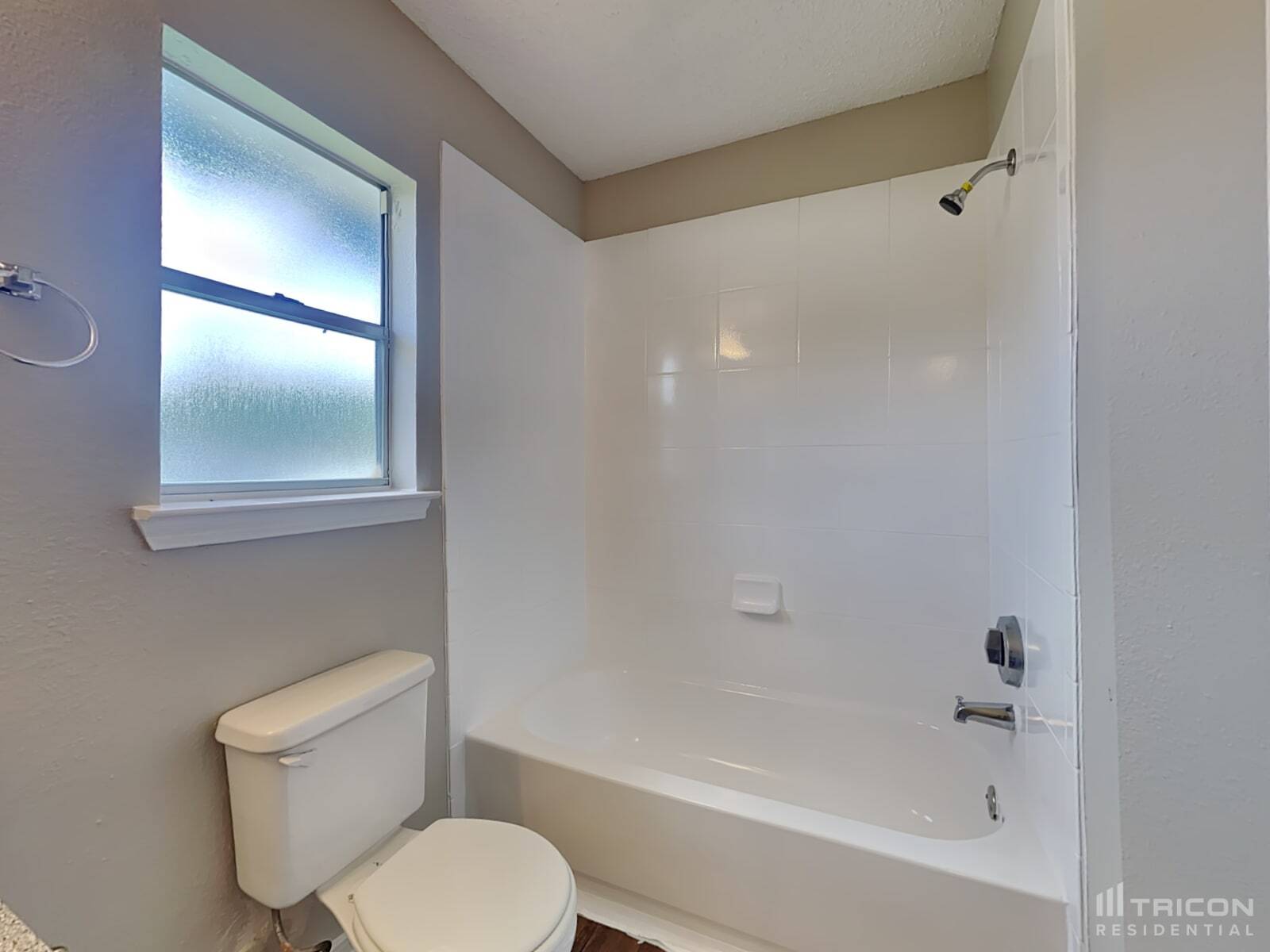 Building Photo - 3263 Jorns St
