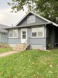 Building Photo - 3 bedroom 1 bath house!