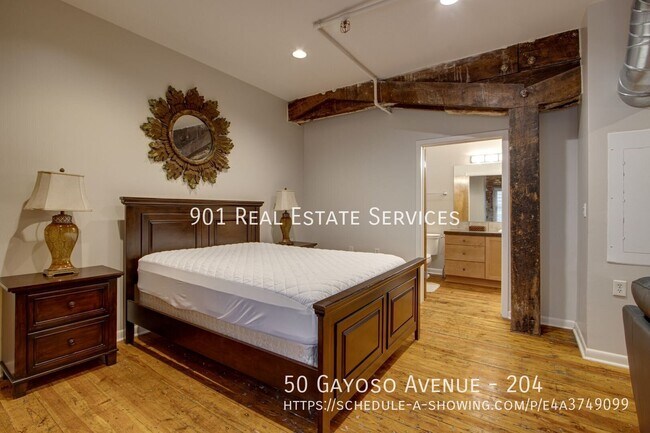 Building Photo - 50 Gayoso Ave