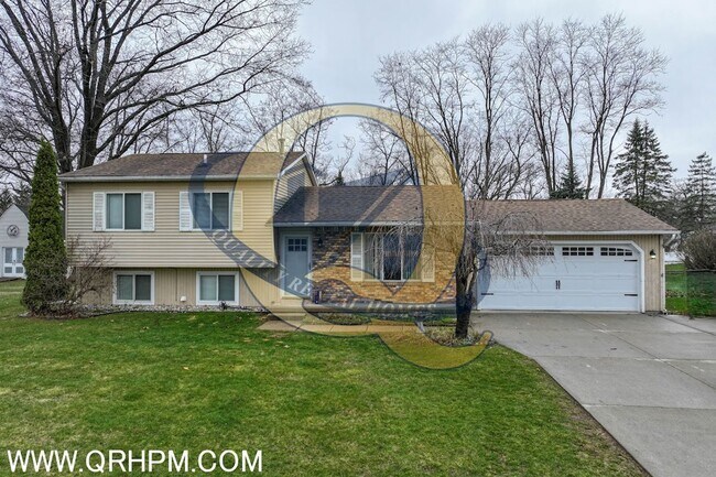 Building Photo - COMING SOON in Linden with Lake Access!!!