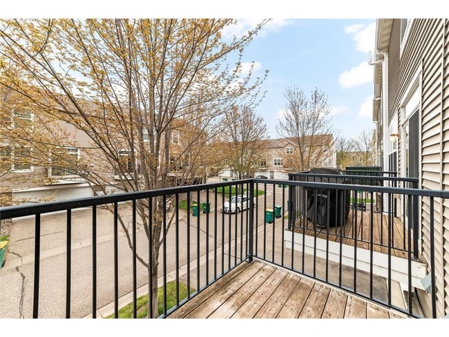 Building Photo - 15726 Frisian Ln