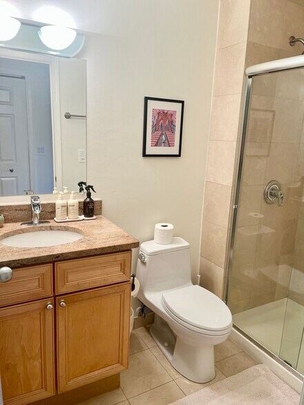 2nd full bathroom - 817 N Bishop St
