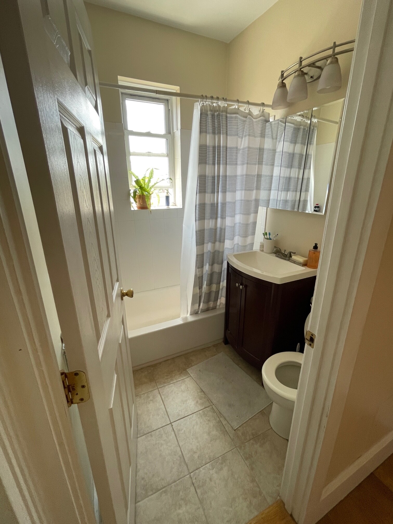 Building Photo - 26 Fenway