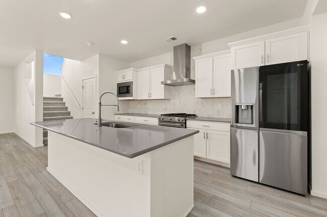 Building Photo - Beautiful New Build 3 Bed, 3 Bath Home in ...