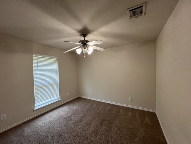 Building Photo - 23816 Stone Ridge Dr.