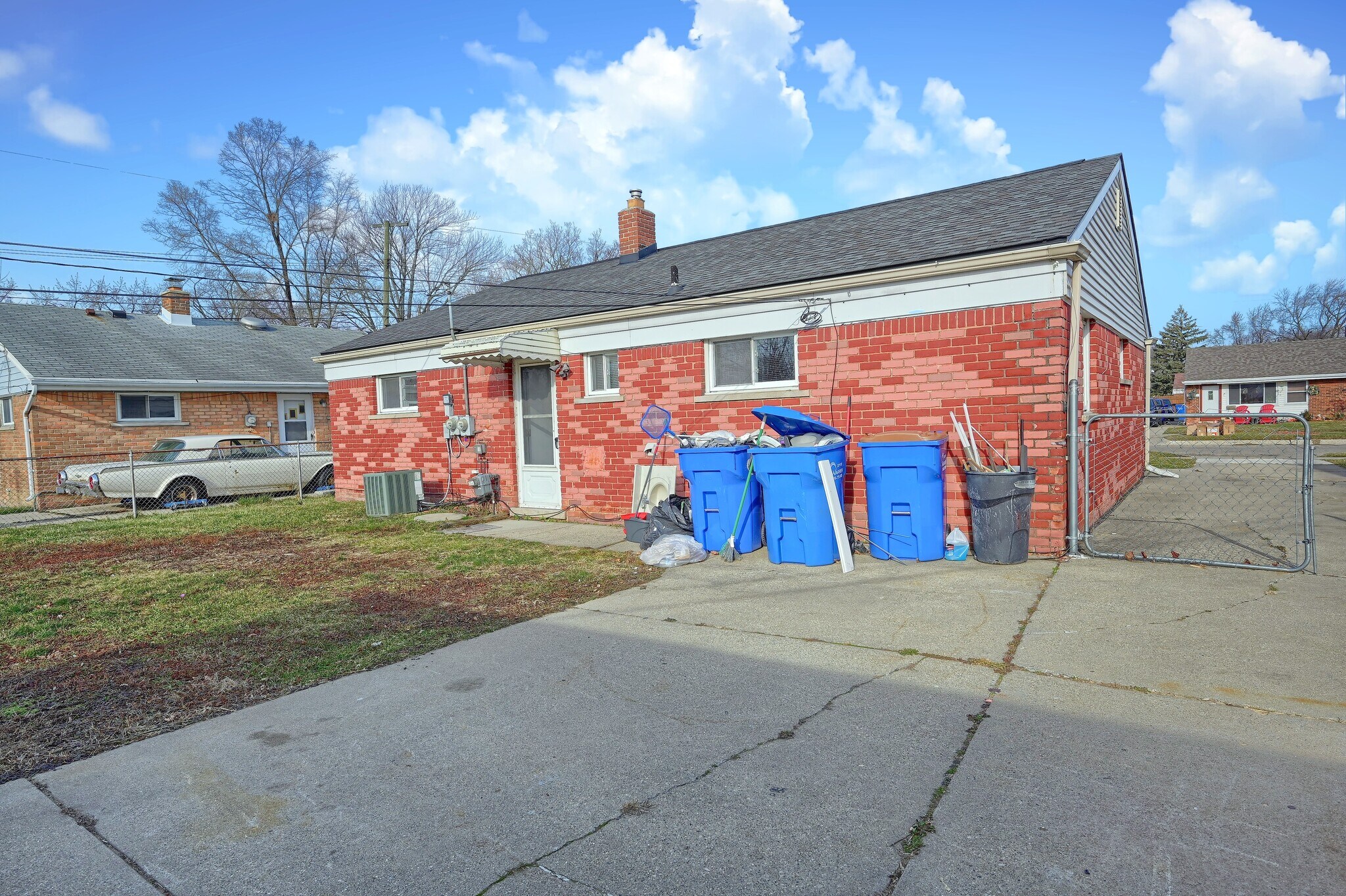 Building Photo - 11134 Superior Ave