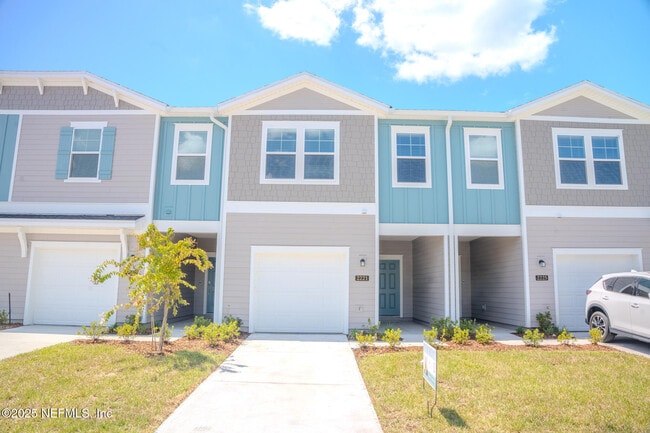 Primary Photo - 2221 Windward Cay Ln