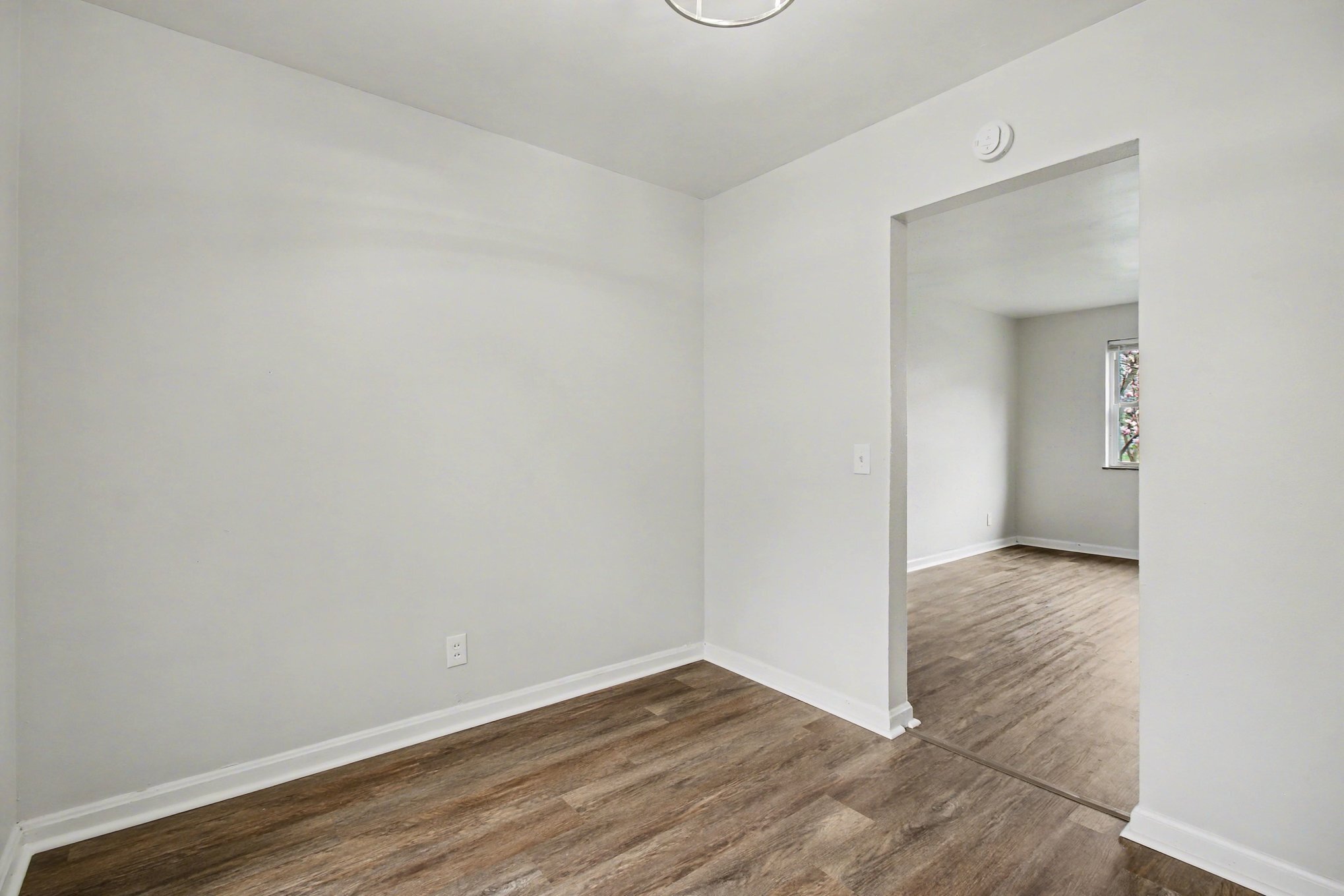 Building Photo - 1607 Asmann Ave