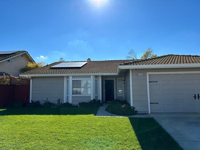 Primary Photo - Coming Soon! Beautiful 3-Bedroom, 2-Bathro...