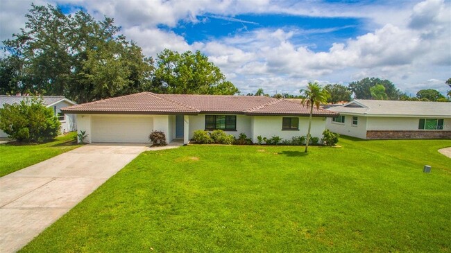 Building Photo - 3317 Pine Valley Dr