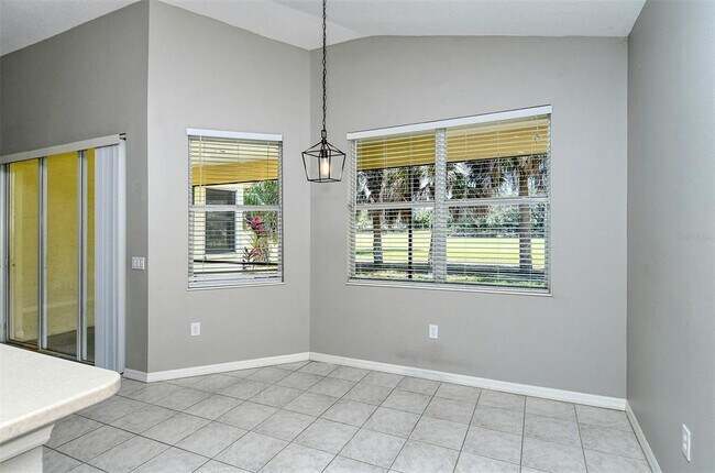 Building Photo - 6344 Rookery Cir