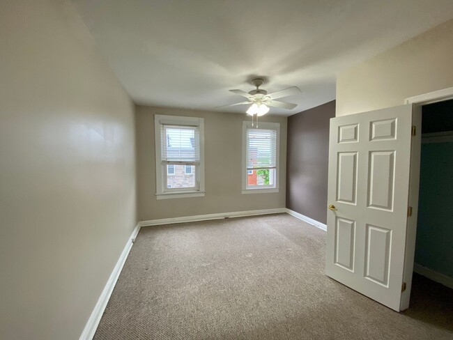 Building Photo - Remodeled 2 Bedroom Townhome in Highlandtown!