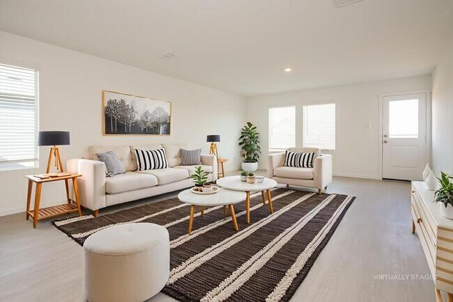 Building Photo - Modern Comfort in Foree Ranch