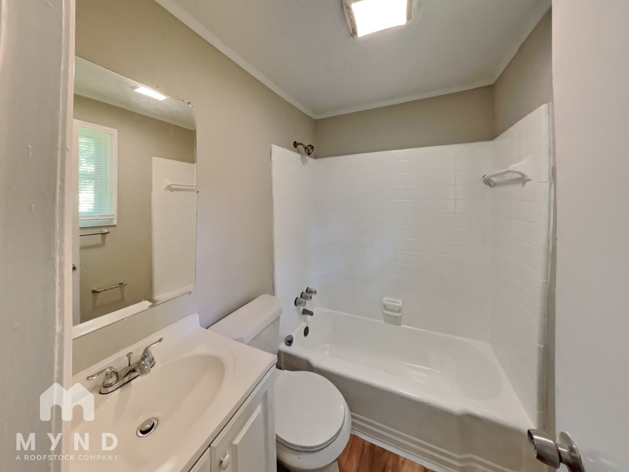 Building Photo - 502 Fairlane Cir NW