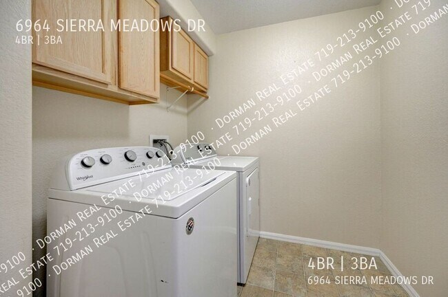 Building Photo - 6964 Sierra Meadows Dr