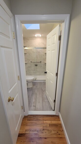 Building Photo - 23 Princeton Dr