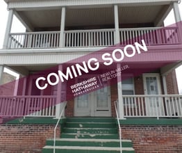 Building Photo - Close to ISU - 1 Bedroom - Gas, Water & Se...