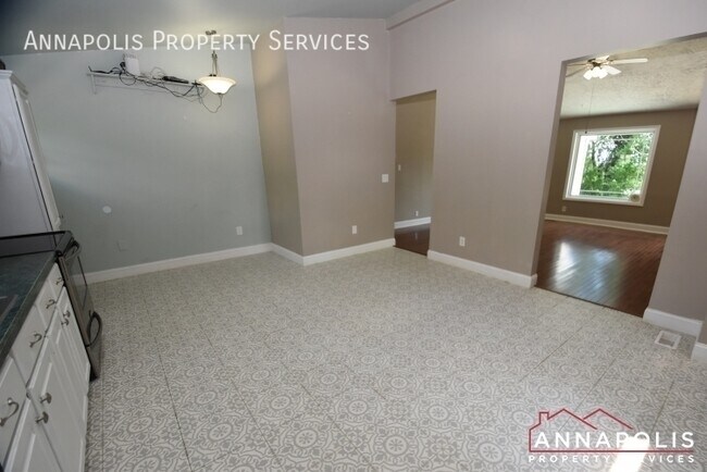 Building Photo - 1195A Bayview Vista-