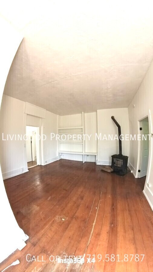 Building Photo - 617 Manitou Ave