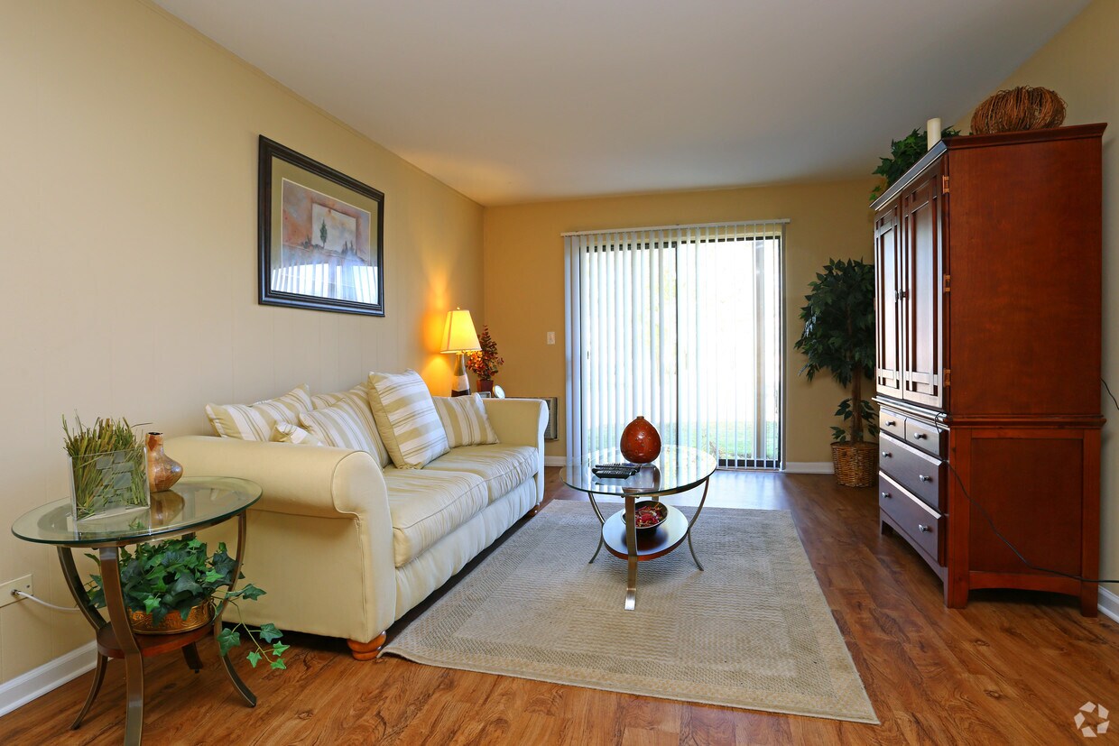 Hunters Ridge Elgin