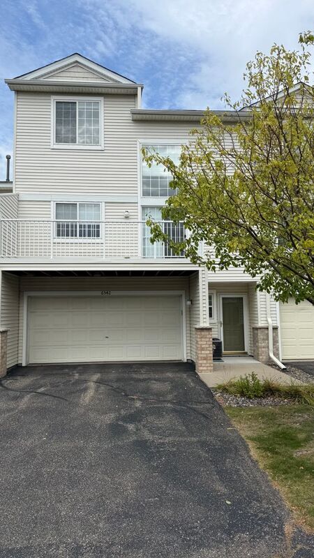 Building Photo - 6542 Merrimac Ln N