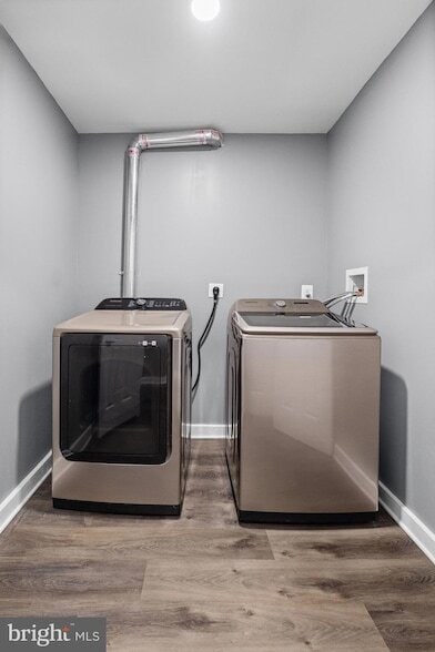 Building Photo - 3014 Royston Ave