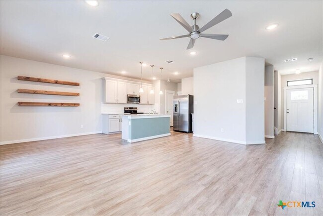 Building Photo - 496 Fieldwood Dr