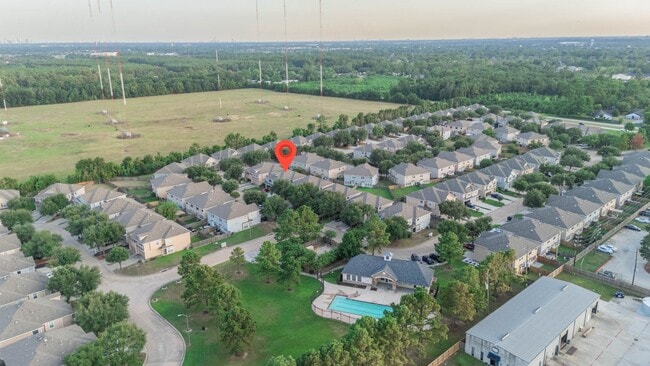 Building Photo - 14319 Mirkwood Ln