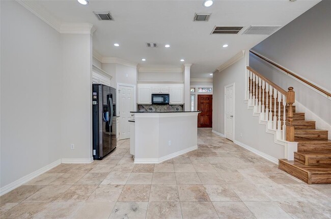 Building Photo - 1811 Gentryside Dr