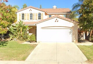 Building Photo - Four Bedroom Three Bathroom Home in Murrieta!