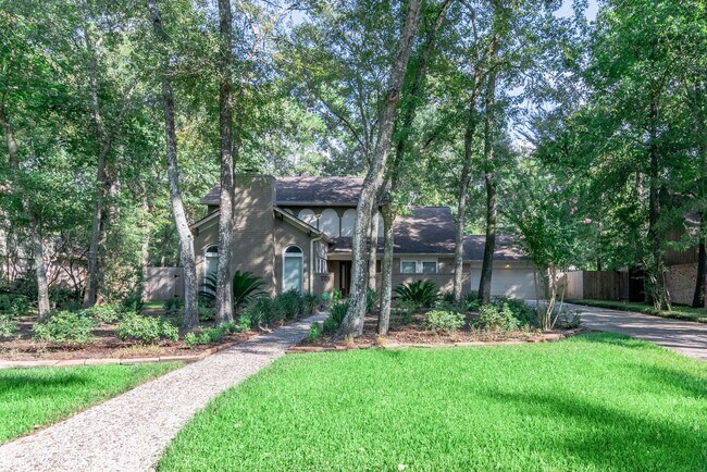 Building Photo - 10 Coralvine Ct