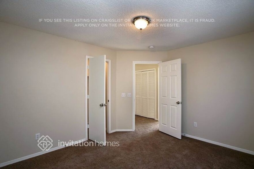 Building Photo - 2990 Frazier Ln
