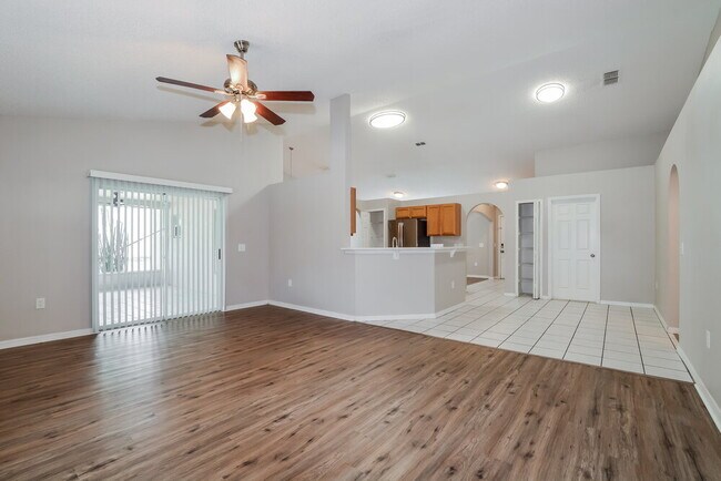 Building Photo - 1416 Muir Cir