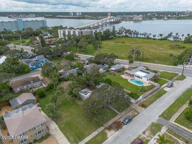 Building Photo - 326 Ribault Ave