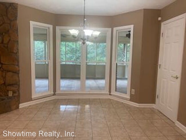 Building Photo - 3 br, 3 bath House - 177 Grant Dr.