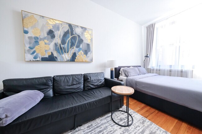 Building Photo - 28-30 West 86th Street-SI ID1031987P