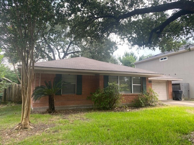 Building Photo - 4013 McDermed Dr