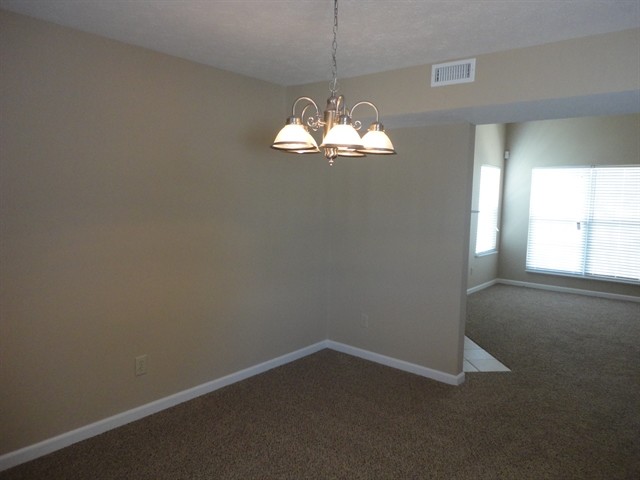 Building Photo - 8364 Chesterhill Ln