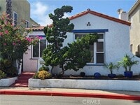 Building Photo - 329 27th St