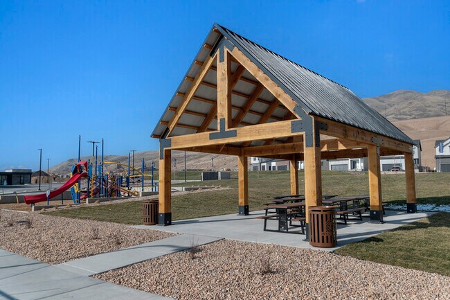 Building Photo - BRAND NEW LUXURY ROW END TOWNHOUSE W 2 CAR GARAGE