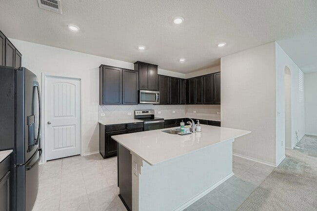 Building Photo - 7904 Nightwing Rd