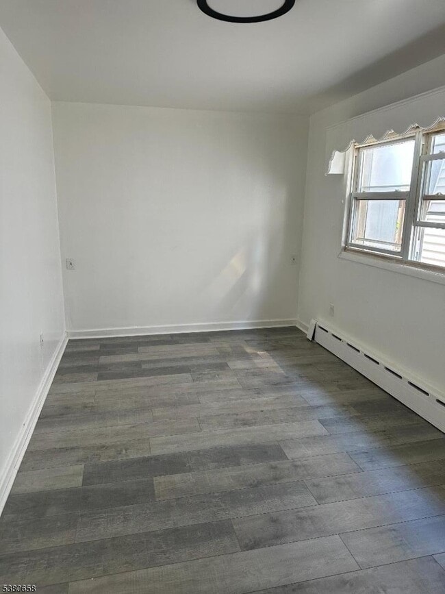 Building Photo - 296 Preakness Ave