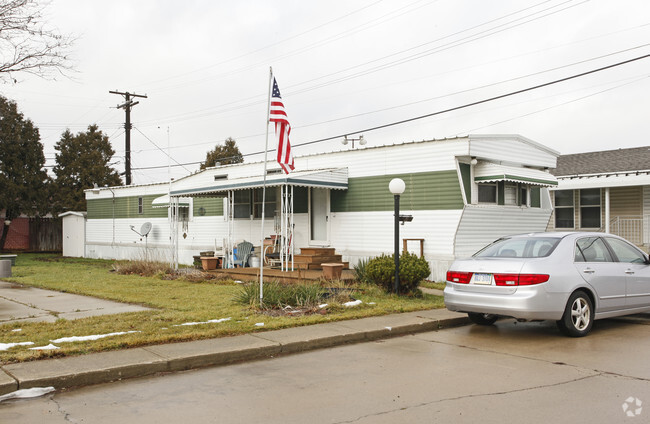 Primary Photo - Dearborn Trailer Park