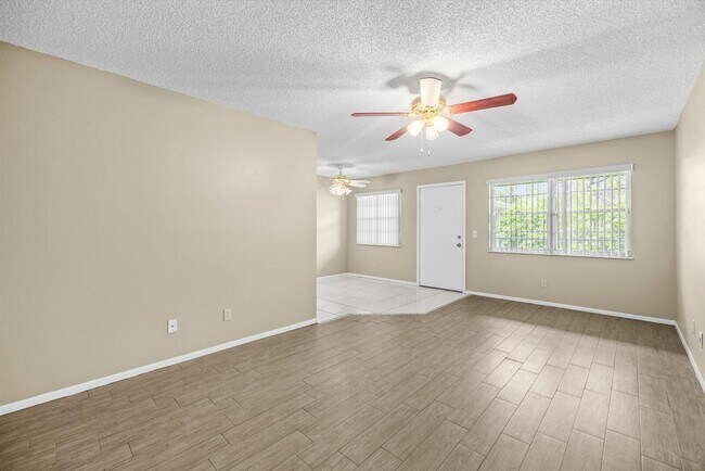 Building Photo - 29 Lake Vista Trail