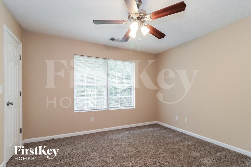 Building Photo - 124 Swafford Dr